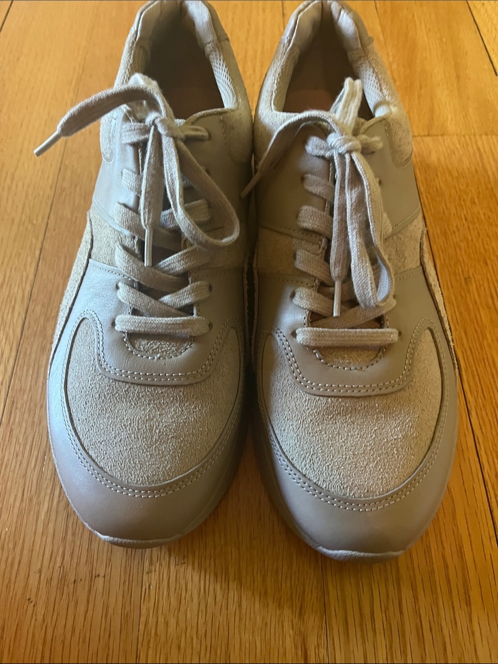 Everlane Taupe Lace-Up Athletic Sneakers